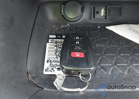 2019 Toyota Rav4 Xle из США, поврежденный, VIN JTMP1RFV1KD005111